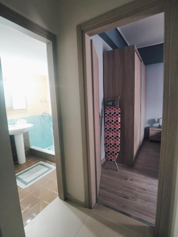 Efrosini'S By The Sea Apartment Chalkís Kültér fotó